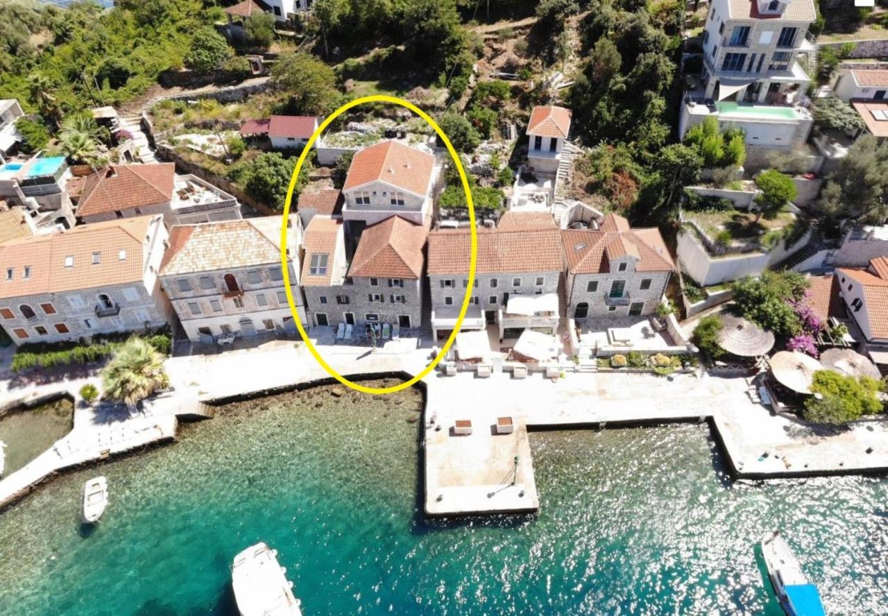 Rose - Apartmani Janovic Luštica Exterior foto
